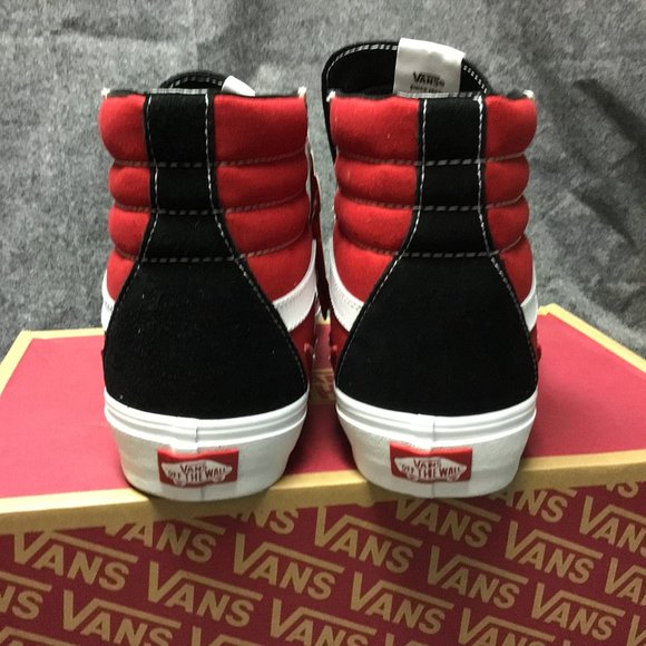 NEW Mens VANS Sk8-Hi BOLT US Size 10 Suede Canvas Black / Red - VN0A5JIV458 RARE - Picture 4 of 7